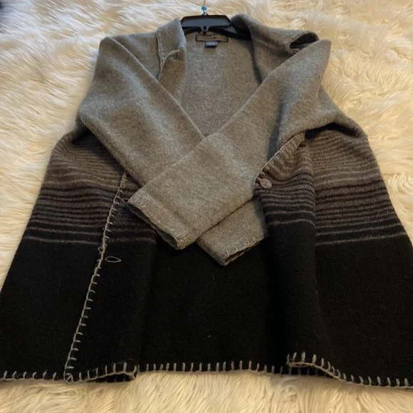 HERMAN & GEIST 100% wool Sweater size L excellent condition length 30/31” - Picture 11 of 12